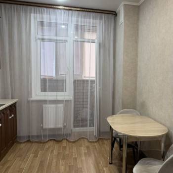Продается 1-комнатная квартира, 36,4 м²