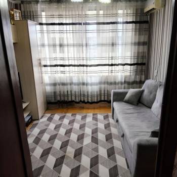 Сдается Многокомнатная квартира, 60 м²