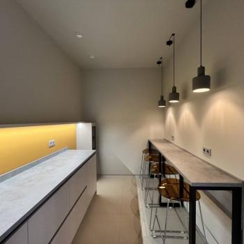 Сдается Нежилое помещение, 150 м²