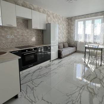 Сдается Многокомнатная квартира, 57 м²
