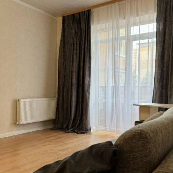 Сдается 1-комнатная квартира, 40 м²