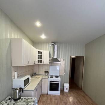 Продается 1-комнатная квартира, 40,5 м²
