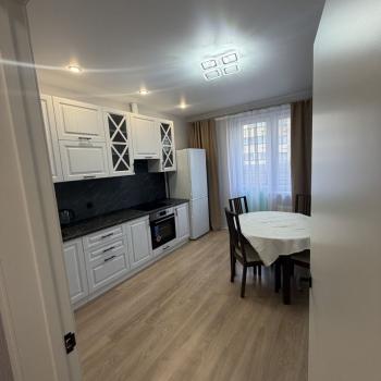 Сдается 1-комнатная квартира, 47 м²