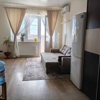 Сдается 1-комнатная квартира, 26,8 м²