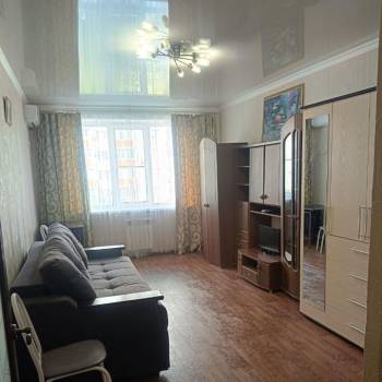 Сдается 1-комнатная квартира, 48 м²