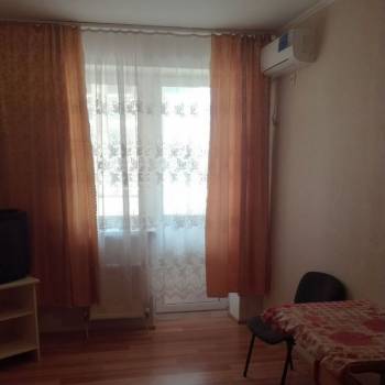 Продается 1-комнатная квартира, 36 м²