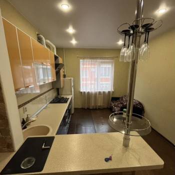 Сдается 1-комнатная квартира, 43 м²
