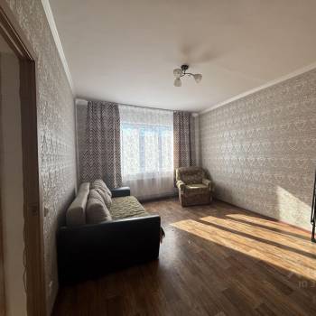 Сдается 1-комнатная квартира, 42 м²