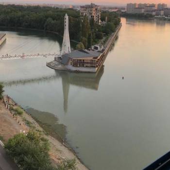 Сдается 2-х комнатная квартира, 75 м²