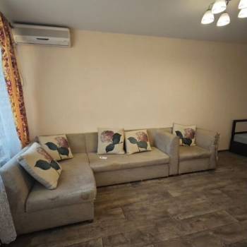 Продается 1-комнатная квартира, 28 м²