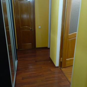 Продается 1-комнатная квартира, 42 м²