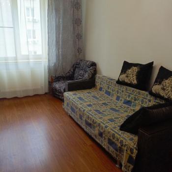 Продается 1-комнатная квартира, 42 м²