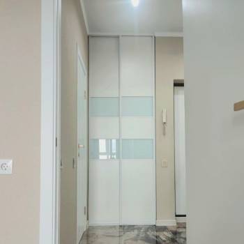 Продается 1-комнатная квартира, 42 м²