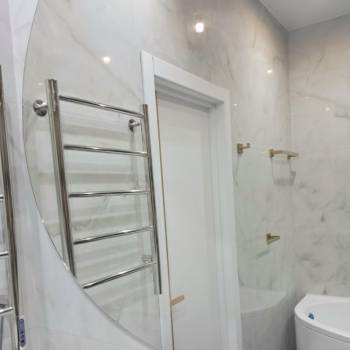 Продается 1-комнатная квартира, 42 м²