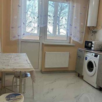Сдается 1-комнатная квартира, 38,8 м²