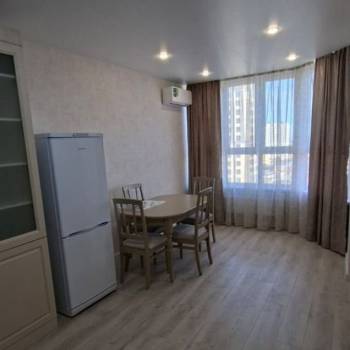 Сдается Многокомнатная квартира, 74 м²
