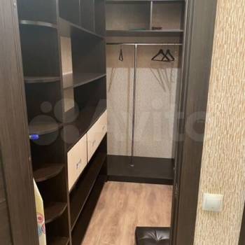 Продается 1-комнатная квартира, 50,7 м²