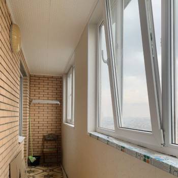 Сдается 1-комнатная квартира, 55 м²