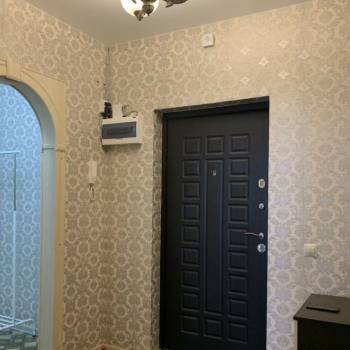 Сдается 1-комнатная квартира, 55 м²