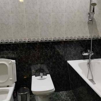 Сдается 2-х комнатная квартира, 78 м²