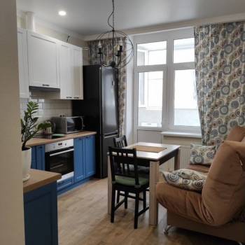 Продается 1-комнатная квартира, 37,3 м²