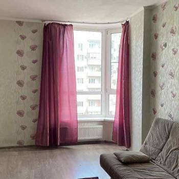 Сдается 1-комнатная квартира, 39 м²