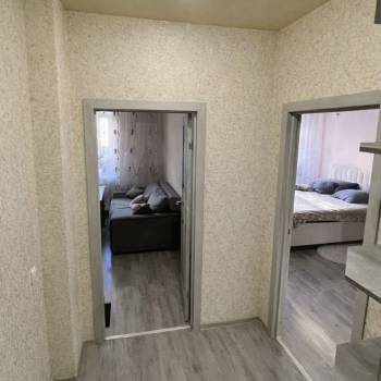 Продается 1-комнатная квартира, 43 м²