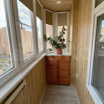 Продается 1-комнатная квартира, 43 м²