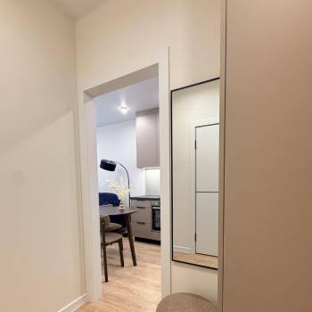 Продается 1-комнатная квартира, 38 м²