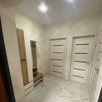 Продается 1-комнатная квартира, 38 м²