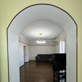 Продается 2-х комнатная квартира, 63,9 м²