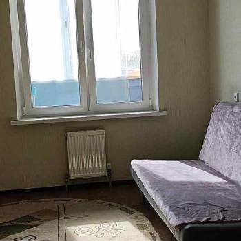 Сдается 1-комнатная квартира, 42 м²