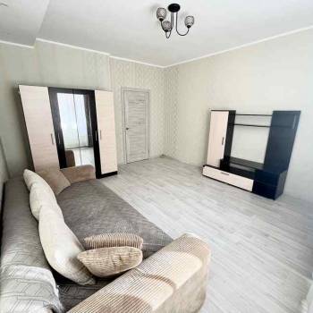 Сдается 2-х комнатная квартира, 62 м²