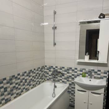 Сдается 1-комнатная квартира, 42 м²