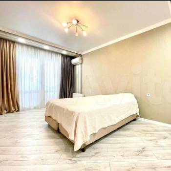 Продается 2-х комнатная квартира, 75 м²