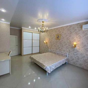Сдается 1-комнатная квартира, 50 м²
