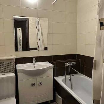 Сдается 1-комнатная квартира, 39 м²