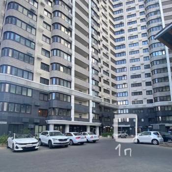 Продается 1-комнатная квартира, 45 м²