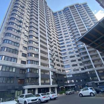 Продается 1-комнатная квартира, 45 м²