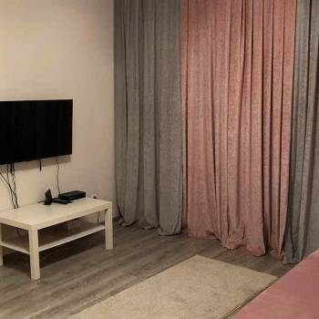 Сдается 1-комнатная квартира, 43 м²