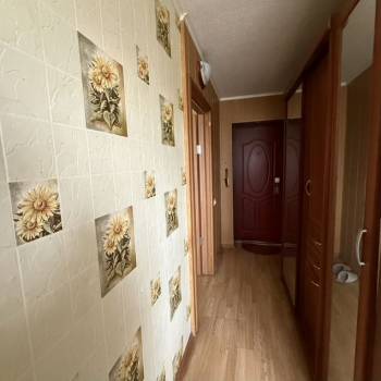 Продается 1-комнатная квартира, 32 м²