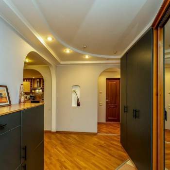 Сдается 2-х комнатная квартира, 70 м²