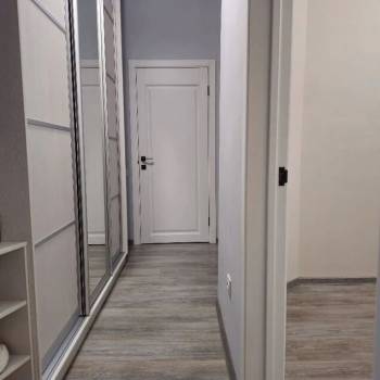 Продается 1-комнатная квартира, 40 м²