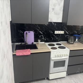 Сдается 1-комнатная квартира, 40 м²