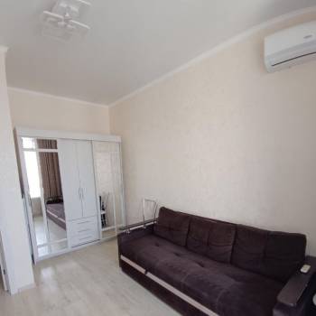 Продается 1-комнатная квартира, 33 м²