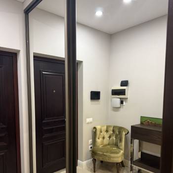 Продается 1-комнатная квартира, 77,7 м²