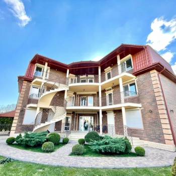 Сдается Дом, 528 м²
