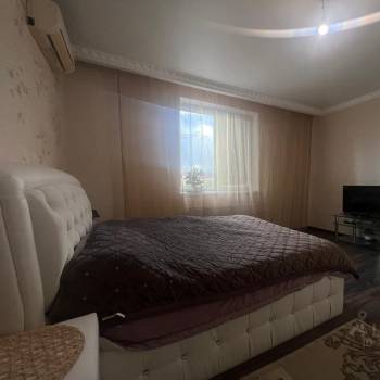 Продается Дом, 240 м²