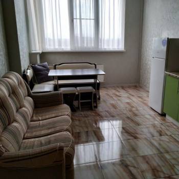 Сдается 1-комнатная квартира, 50 м²