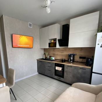 Продается 1-комнатная квартира, 41,5 м²